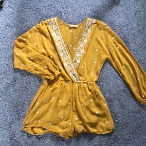 ✨Yellow women’s romper